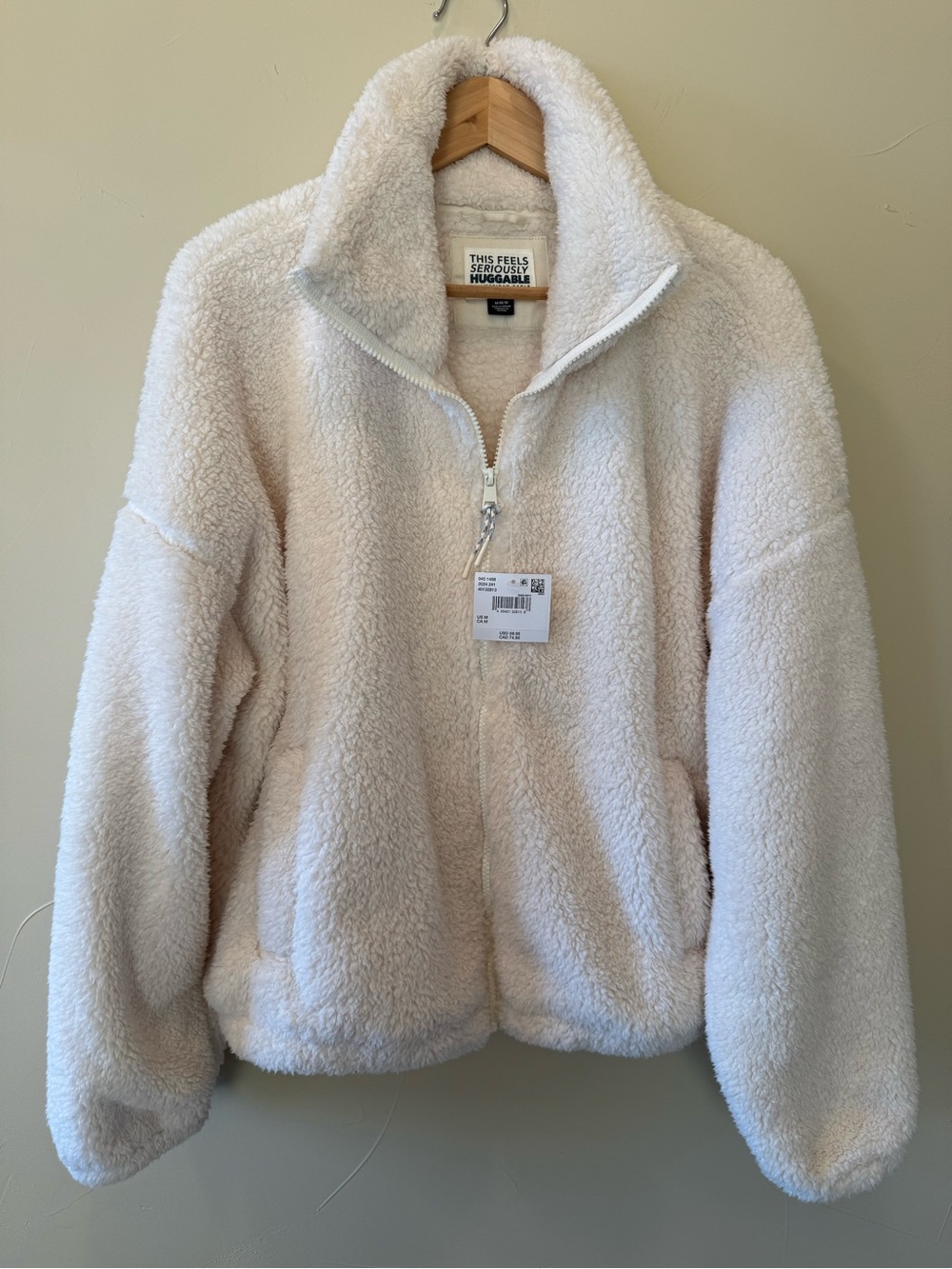American Eagle Women’s Feels Seriously Huggable Sherpa Zip Jacket Cream Size M
